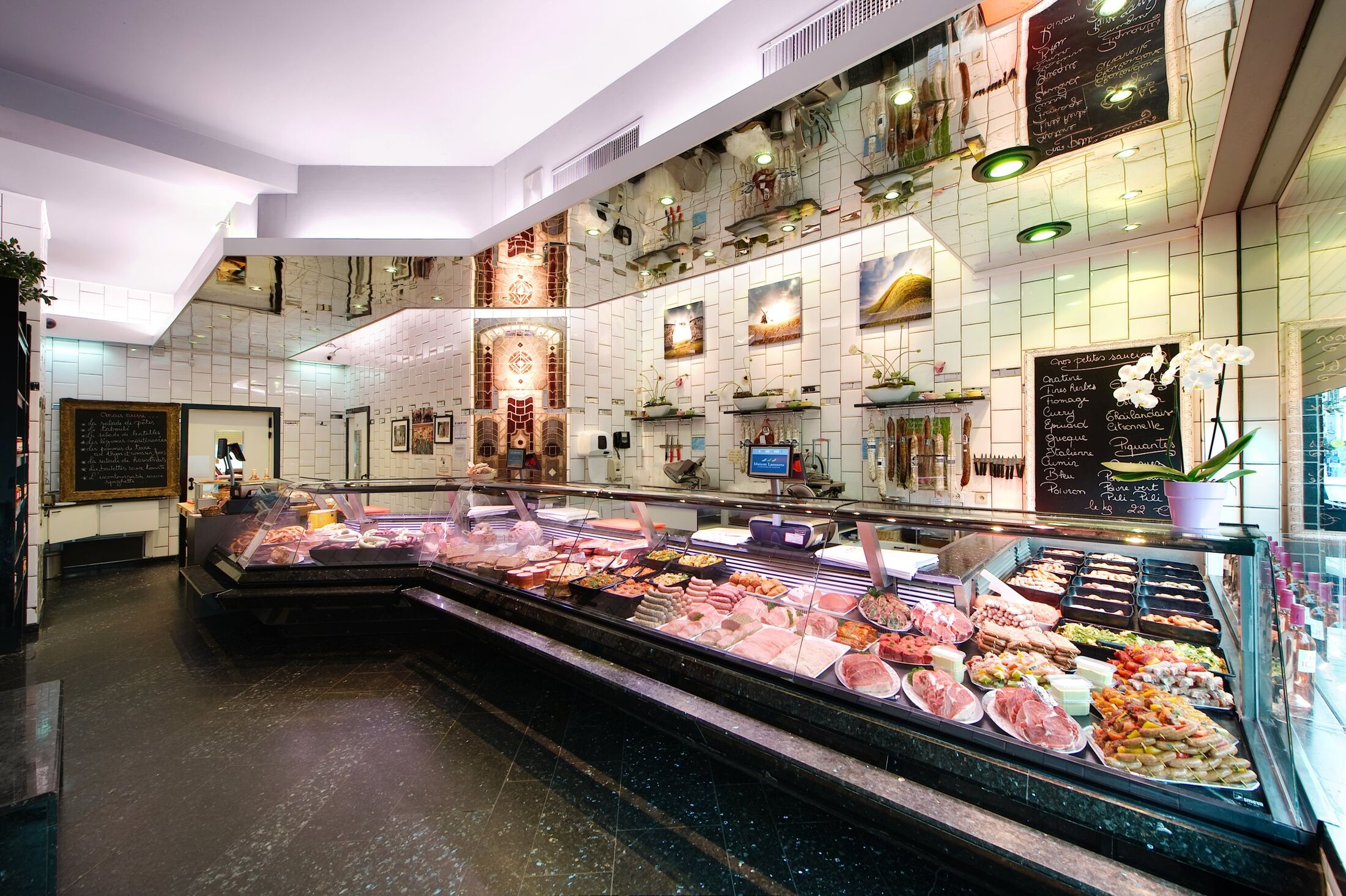 Le comptoir de la Maison Lanssens, rue des Tongres